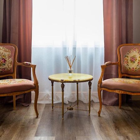 The Corner House Apartment ฮูเนโดอารา ภายนอก รูปภาพ