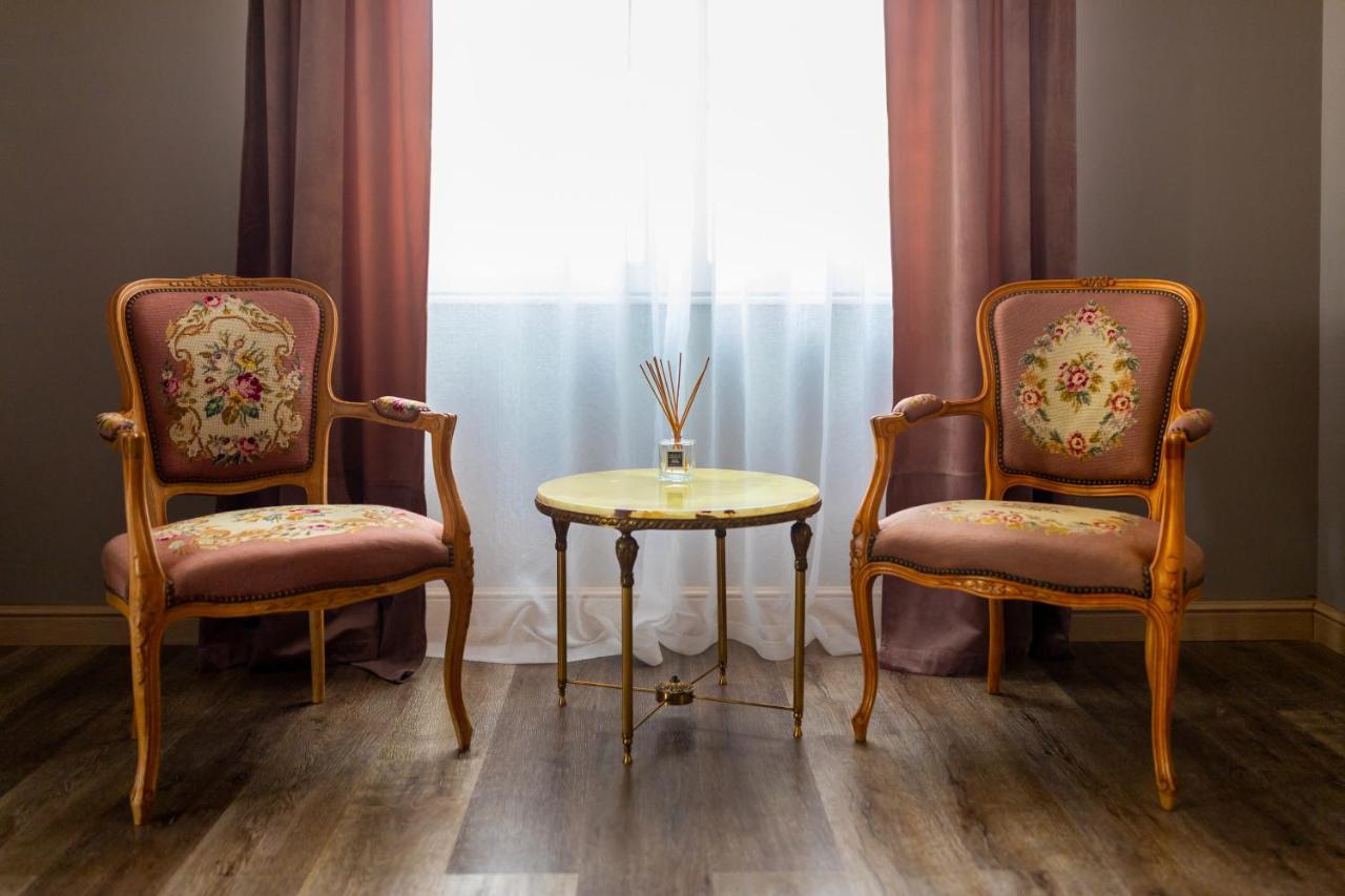 The Corner House Apartment ฮูเนโดอารา ภายนอก รูปภาพ